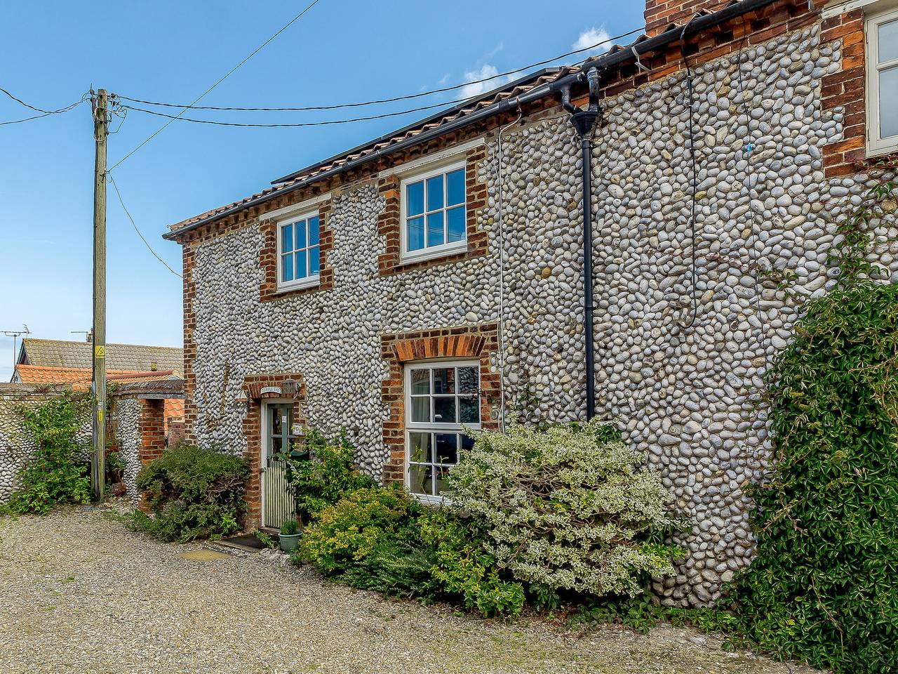 42 Temple End in Blakeney, Norfolk Coast