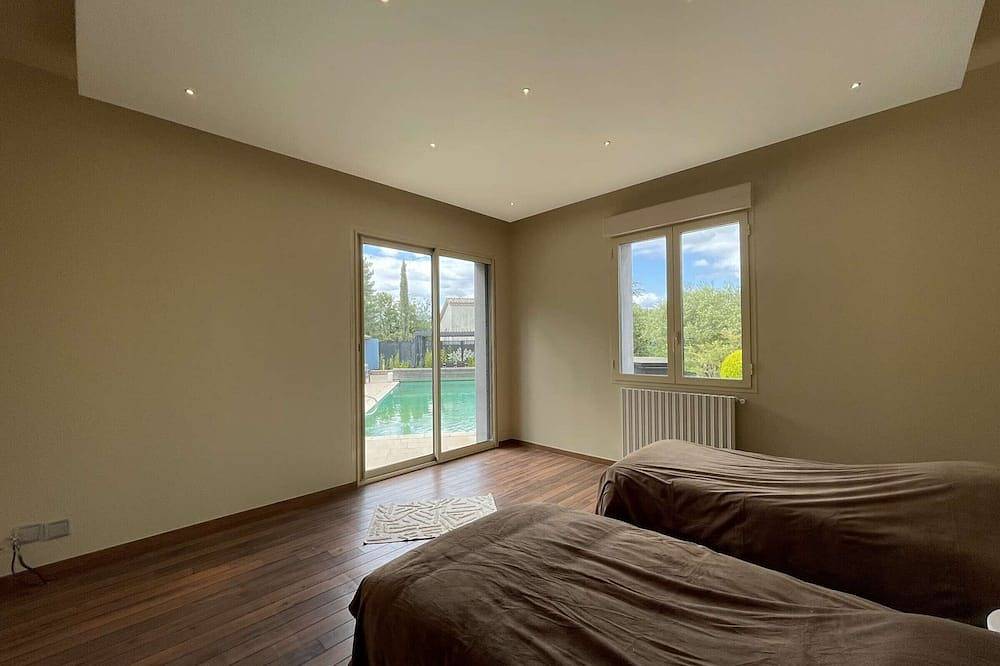 Villa d'Exception avec Piscine Privée, Jacuzzi et Climatisation in Ucel, Parc naturel régional des Monts d'Ardèche
