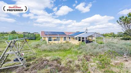 Ferienhaus für 8 Personen, mit Whirlpool und Pool sowie Terrasse und Sauna in Henne Strand