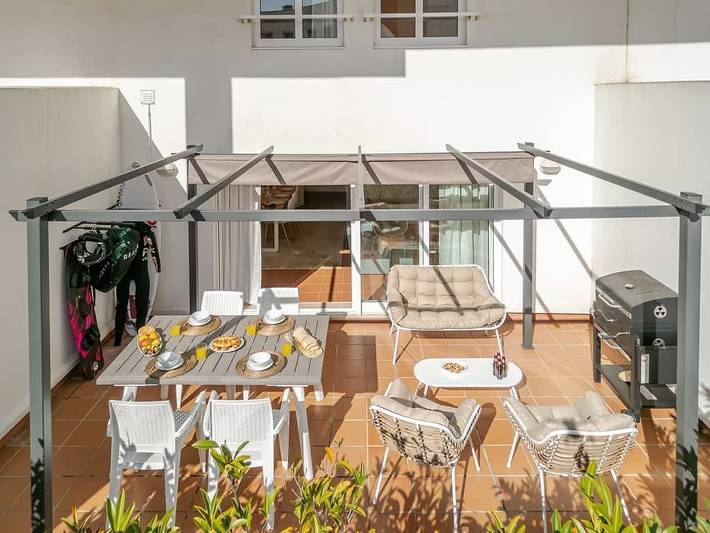 Gîte pour 6 personnes, avec Jardin dans Darque