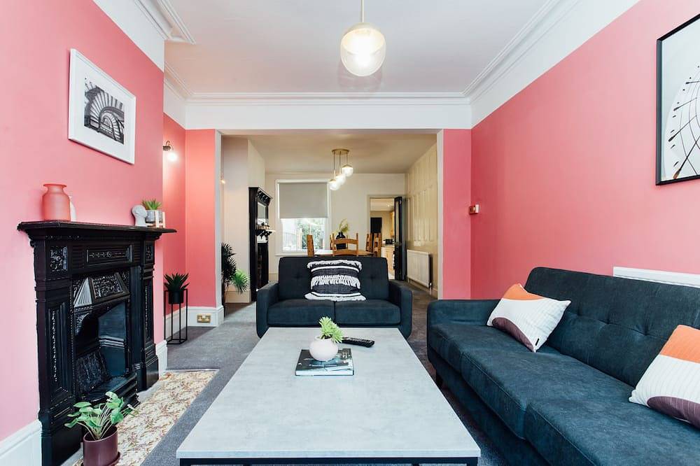 Beautifully finished house in Rugby!  in Warwickshire