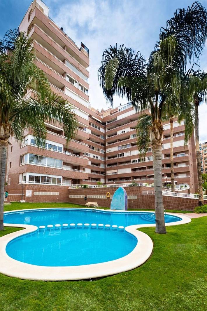 Apartamento de vacaciones para 3 personas, con vistas además de balcón y piscina - 1