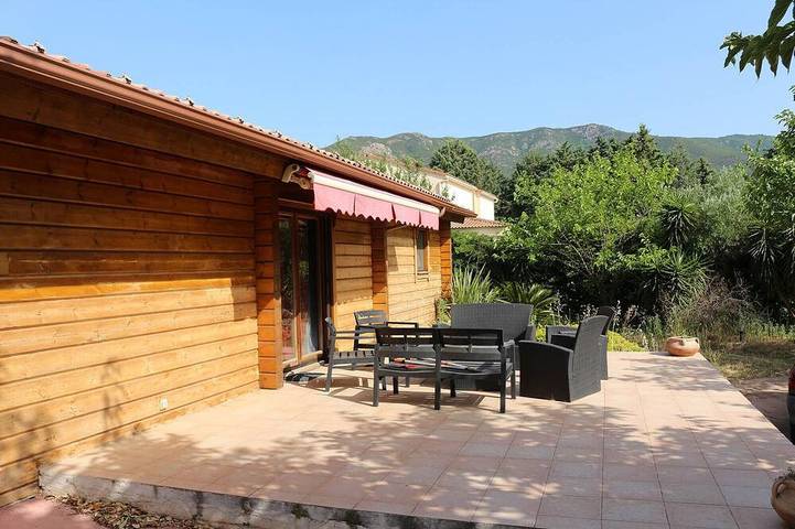 Gîte pour 2 personnes, avec piscine ainsi que jacuzzi et jardin à Peri - 4