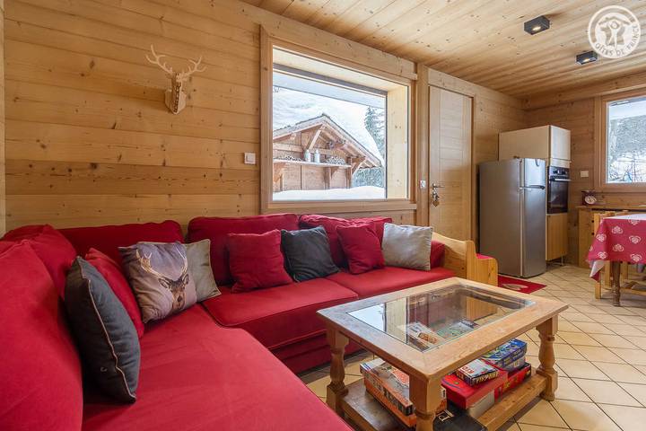 Gîte pour 8 personnes, avec jardin à La Giettaz - 4