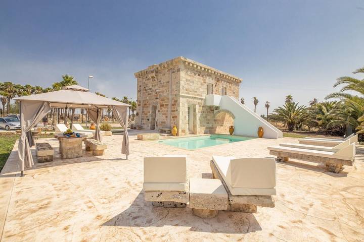 Maison de vacances pour 6 personnes, avec balcon et piscine à Alliste