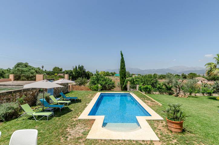 Finca für 4 Personen, mit Garten und Pool sowie Terrasse in Muro - 2