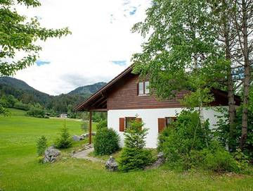 Ferienhaus für 6 Personen, mit Terrasse und Pool sowie Garten, kinderfreundlich im Allgäu