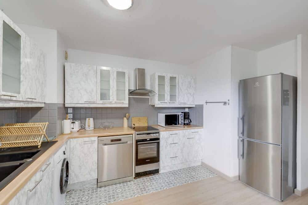 Entire apartment, Chic and spacious apart with parking in Saint-Germain-en-Laye, Yvelines