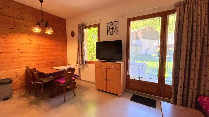 Gîte pour 6 personnes dans Station De Ski Pelvoux Vallouise - 3