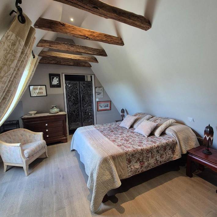 Location de vacances pour 2 personnes, avec Terrasse ainsi que Jardin et Vue à Carlux - 2