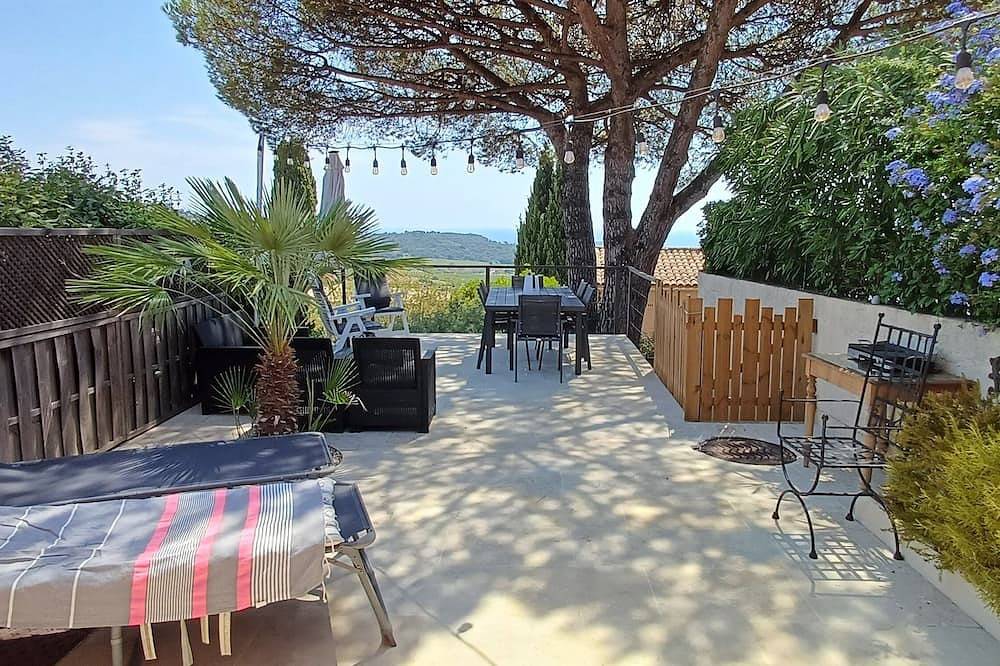 Maison Tout Confort, Grande Terrasse vue Mer, Proche de St-tropez in La Croix-Valmer, Parque nacional Port-Cros