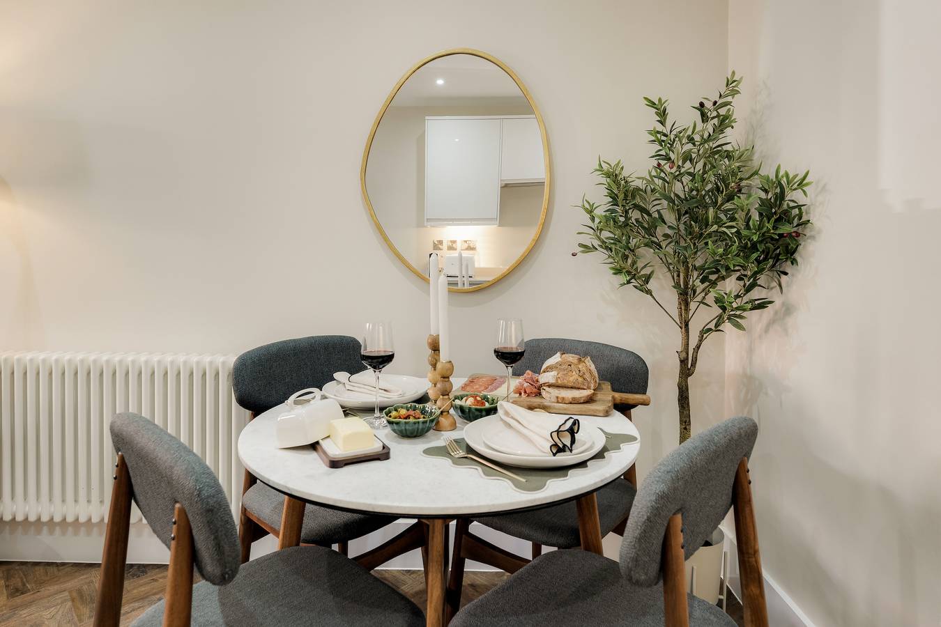Entire apartment, Clifton Road Apartments | No.2 in Bristol, South West England