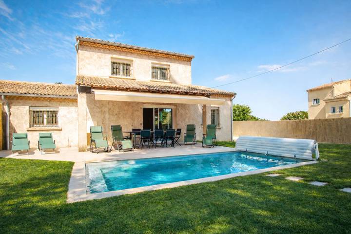 Maison de vacances pour 8 personnes, avec Terrasse ainsi que Jardin et Piscine