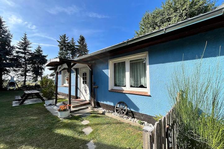 Bungalow für 3 Personen, mit Terrasse und Garten in Boiensdorf