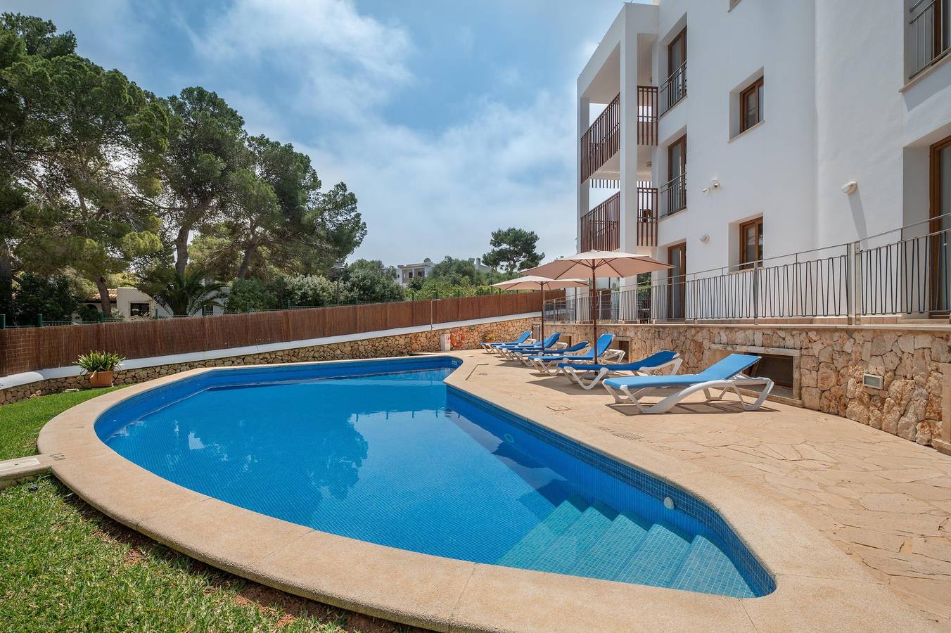 Ganze Wohnung, Apartment "Vaixell planta baja" in Strandnähe mit Meerblick, Pool, Wlan, Klimaanlage und Terrasse in Cala Egos, Santanyí