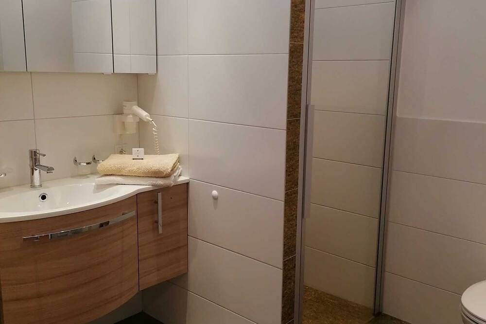 Ganze Wohnung, Apart Verjuna - Ferienwohnung für 2-4 Personen 1 in Pfunds, Tiroler Oberland