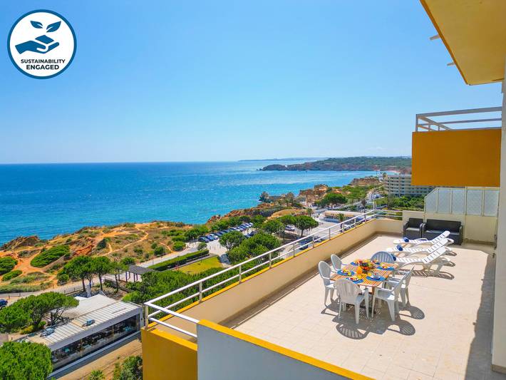 Vakantiewoning voor 7 personen, met Balkon en Kinderzwembad in Portimão