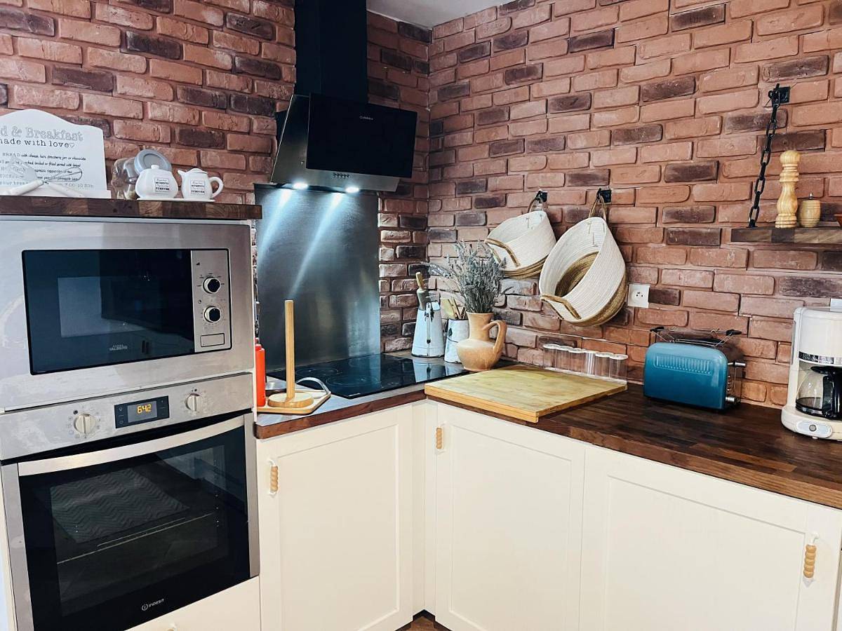 Appartement entier, Les cigales - souplex cosy et calme in Mas-Saintes-Puelles, Région de Carcassonne