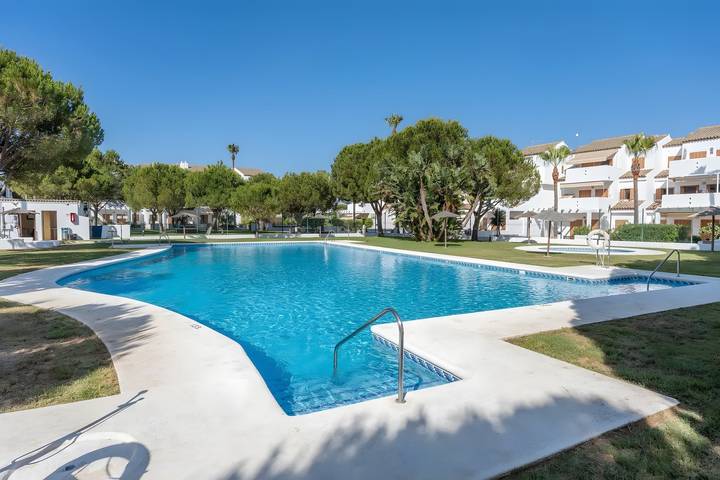 Ferienwohnung für 5 Personen, mit Kinderpool und Garten