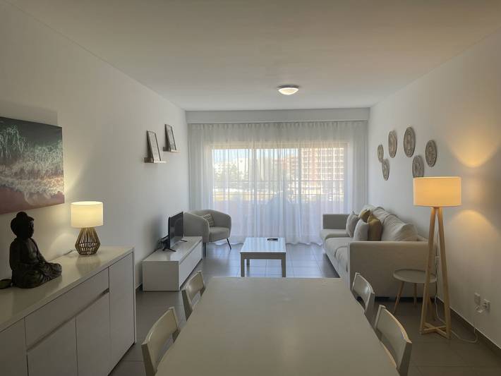 Apartamento de férias para 3 pessoas, com jardim e varanda em Praia da Rocha