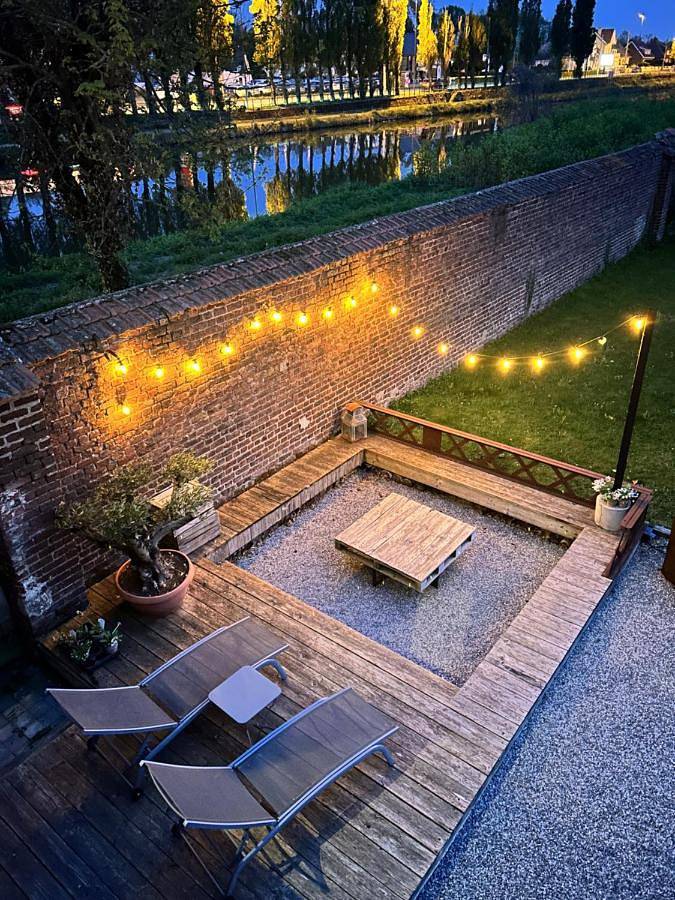 Gîte pour 2 personnes, avec Terrasse ainsi que Jardin et Vue à Cambrai - 2