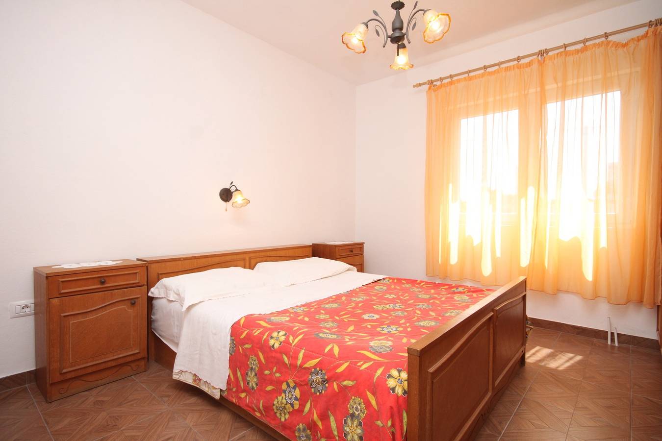 Appartamento intero, Appartamento di una stanza con terrazzo e vista mare Ugliano - Ugljan A-8257-b in Ugliano, Isola di Ugljan