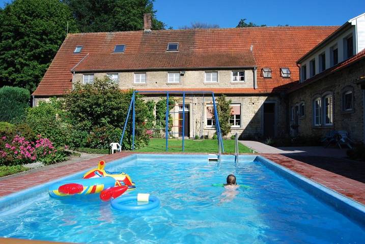 Ferienhaus für 4 Personen, mit Terrasse und Garten sowie Pool in Schöppingen