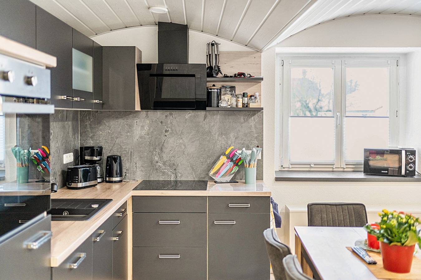 Ganze Wohnung, Ferienwohnung 'Monteurwohnung Kotte' mit gemeinsamer Terrasse, gemeinsamem Garten und Wi-Fi in Thiendorf, Oberlausitz