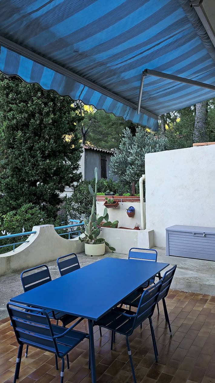 Appartement de vacances pour 4 personnes, avec balcon/terrasse et vue dans les Bouches-du-Rhône - 3