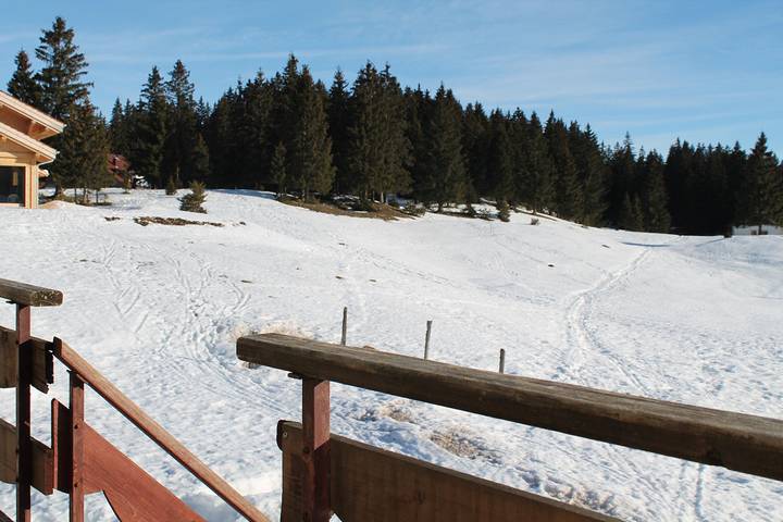 Gîte pour 5 personnes, avec balcon à Chapelle-des-Bois - 3