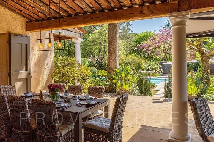 Villa pour 8 personnes, avec jardin et piscine à Grasse - 2
