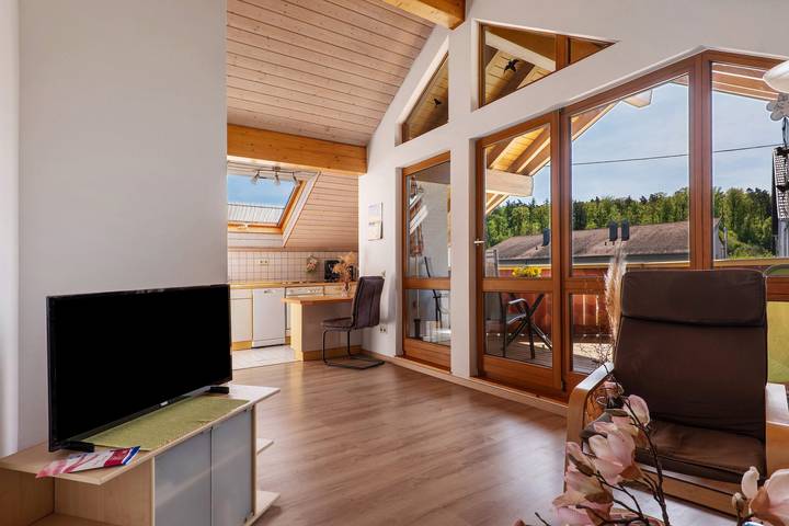 Appartement entier, Appartement de vacances 'Berglen-Domizil, 2 chambres' avec vue sur la montagne, terrasse privée et Wi-Fi in Berglen, Arrondissement de Rems-Murr