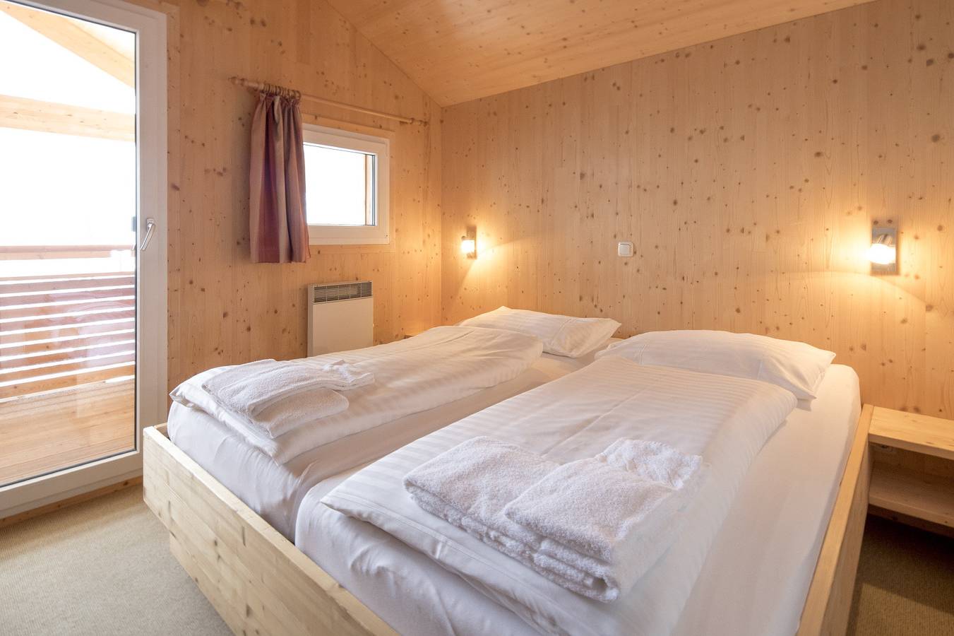 Ferienhaus # 10 mit Sauna und Whirlpool innen in Stadl-Predlitz, Turracher Höhe