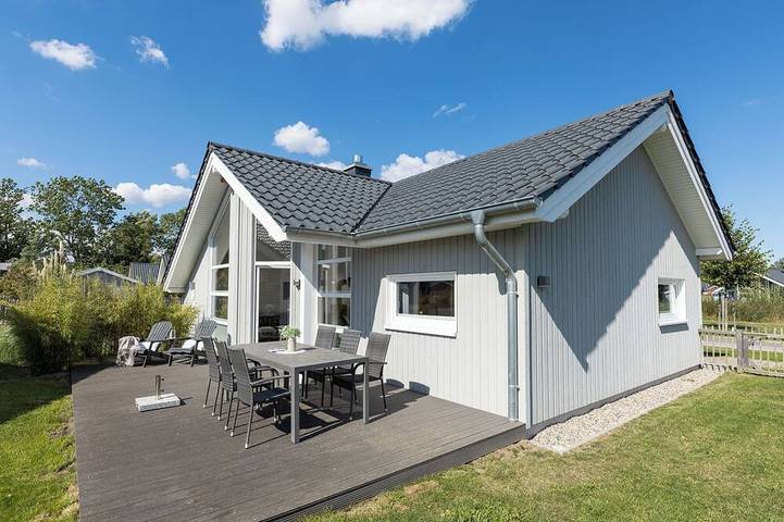 Ferienhaus für 6 Personen, mit Sauna und Garten sowie Terrasse