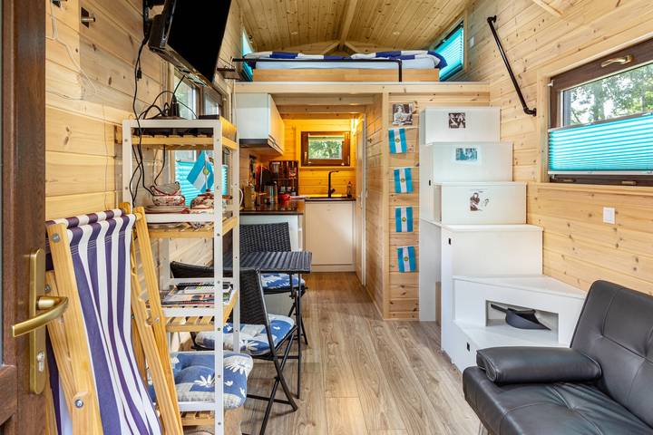 Hel ferielejlighed, Tiny Home 'Evita' with Private Garden, Wi-Fi and Air Conditioning in Kloster Lehnin (kommune), Kloster Lehnin