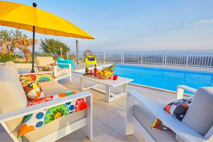 Location de vacances pour 6 personnes, avec terrasse ainsi que jacuzzi et piscine à Agrigente - 2