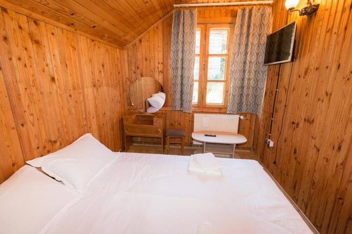 Gîte pour 4 personnes, avec jardin et vue à Sinaia - 2