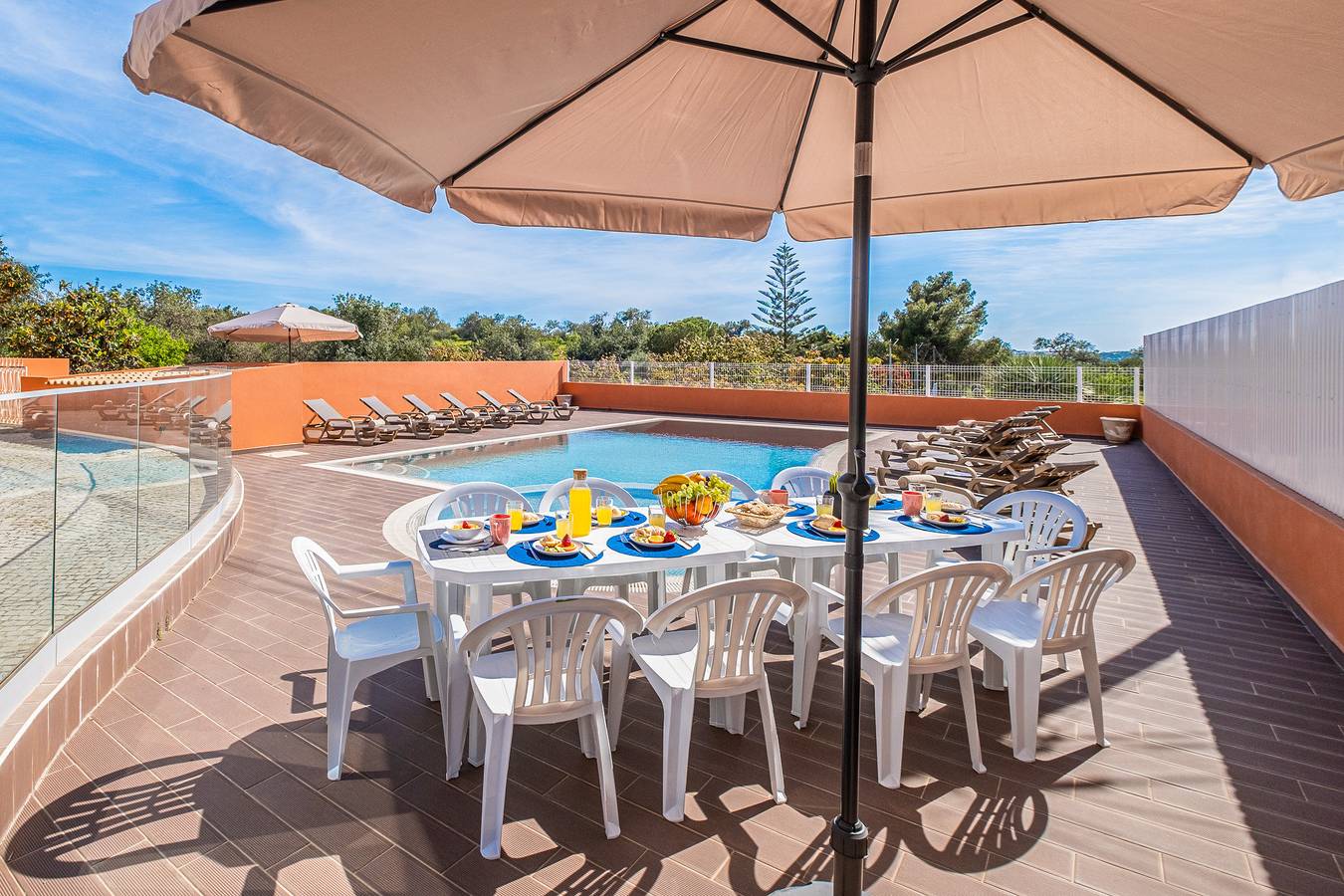 Villa Dubai in Ferreiras, Distrito de Faro
