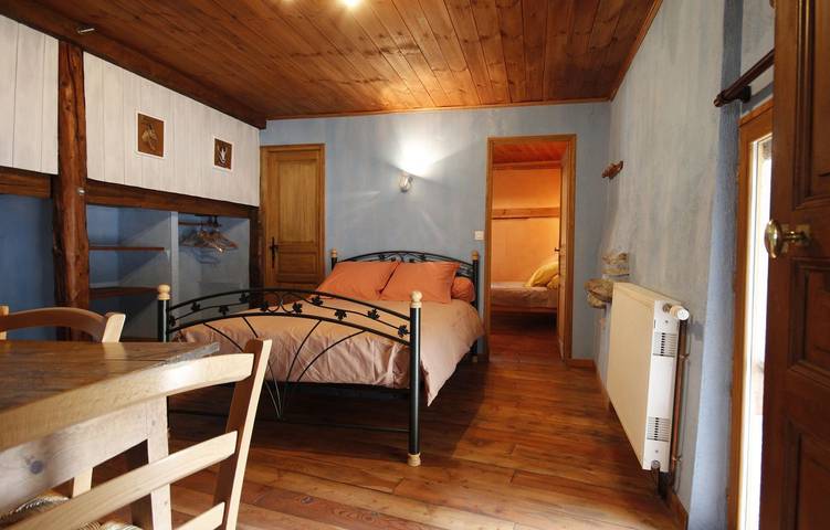 Chambre d’hôte pour 3 personnes, avec jardin en Provence-Alpes-Côte d'Azur - 2