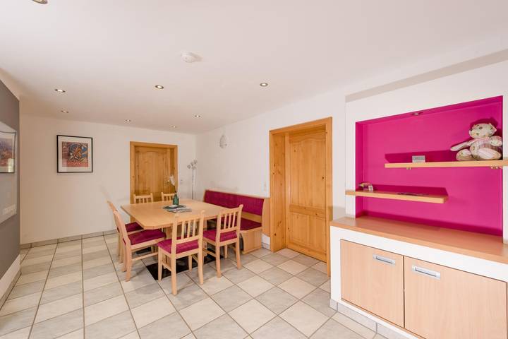 Ganze Ferienwohnung, Appartement Ystad in Hohe Tauern, Flattach