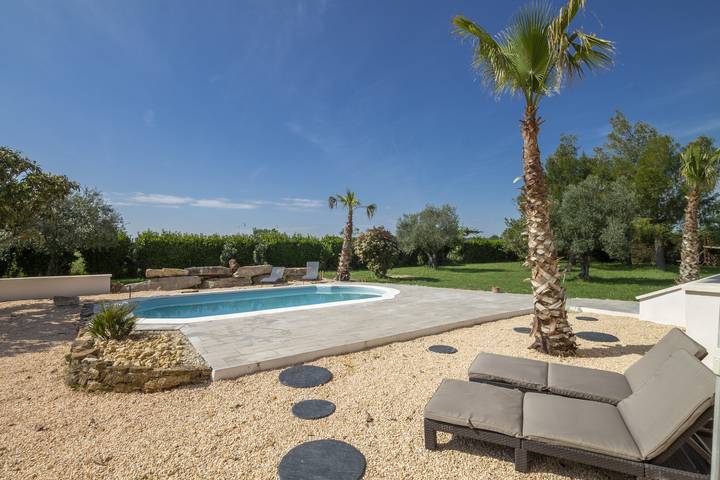 Villa für 6 Personen, mit Garten und Terrasse - 1