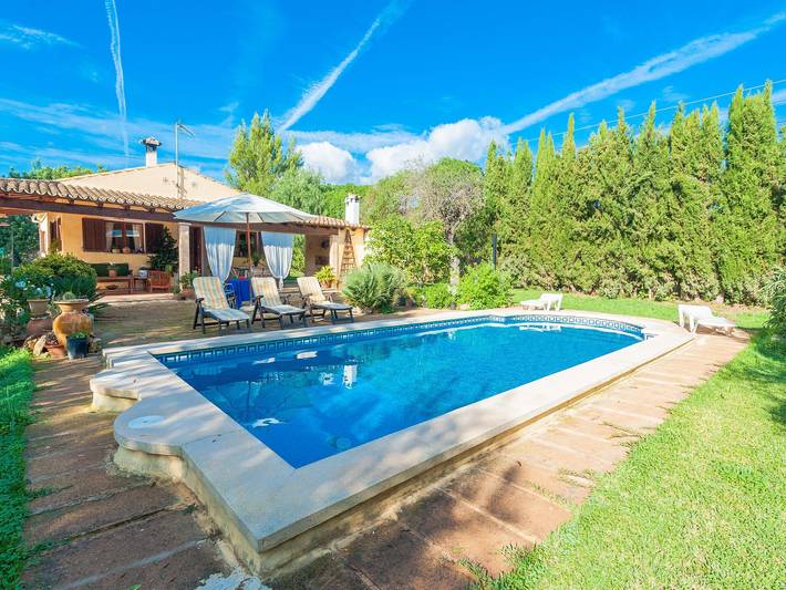 Finca für 5 Personen, mit Pool und Garten, kinderfreundlich in Lloseta - 2