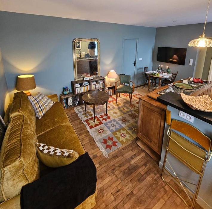 Gîte pour 4 personnes, avec Terrasse à Thoré-la-Rochette