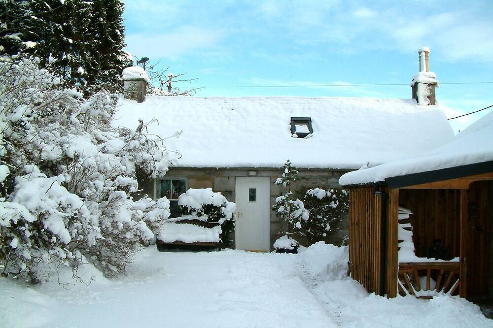 Situated in a Quiet Location With Off-street Parking. Ideal for Couples in Pitlochry, Perthshire