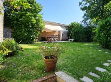 Gîte pour 6 personnes, avec jardin et terrasse, animaux acceptés à Langrune-sur-Mer