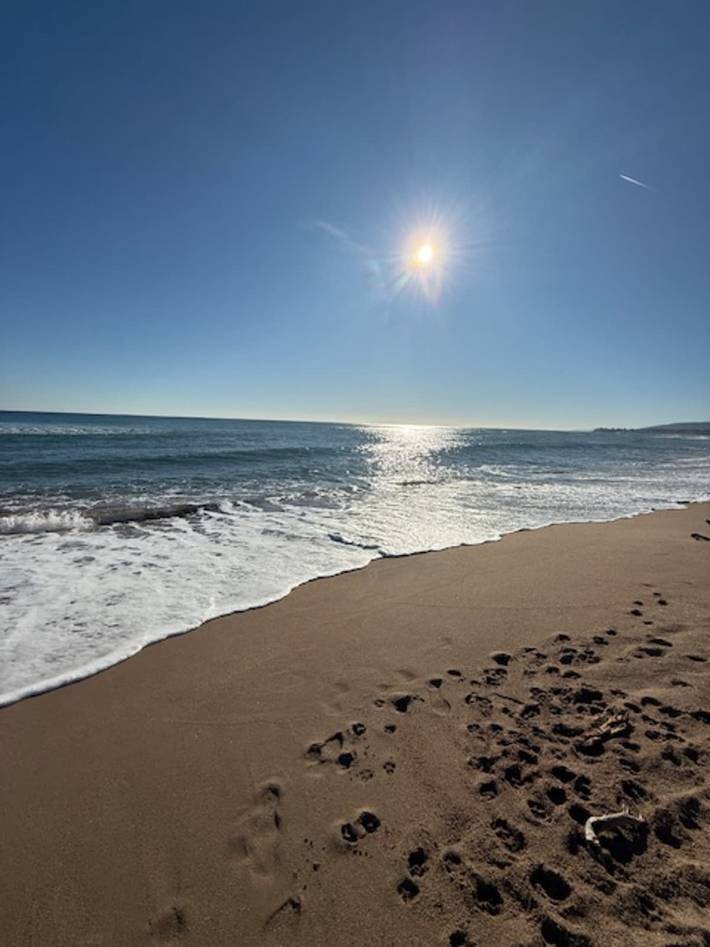 Location de vacances pour 4 personnes, avec terrasse, adapté aux familles dans Fréjus Plage