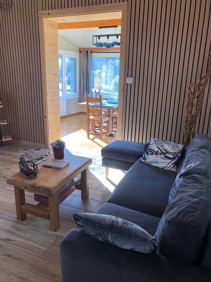 Gîte pour 4 personnes, avec vue ainsi que balcon et jardin à Mélisey - 2