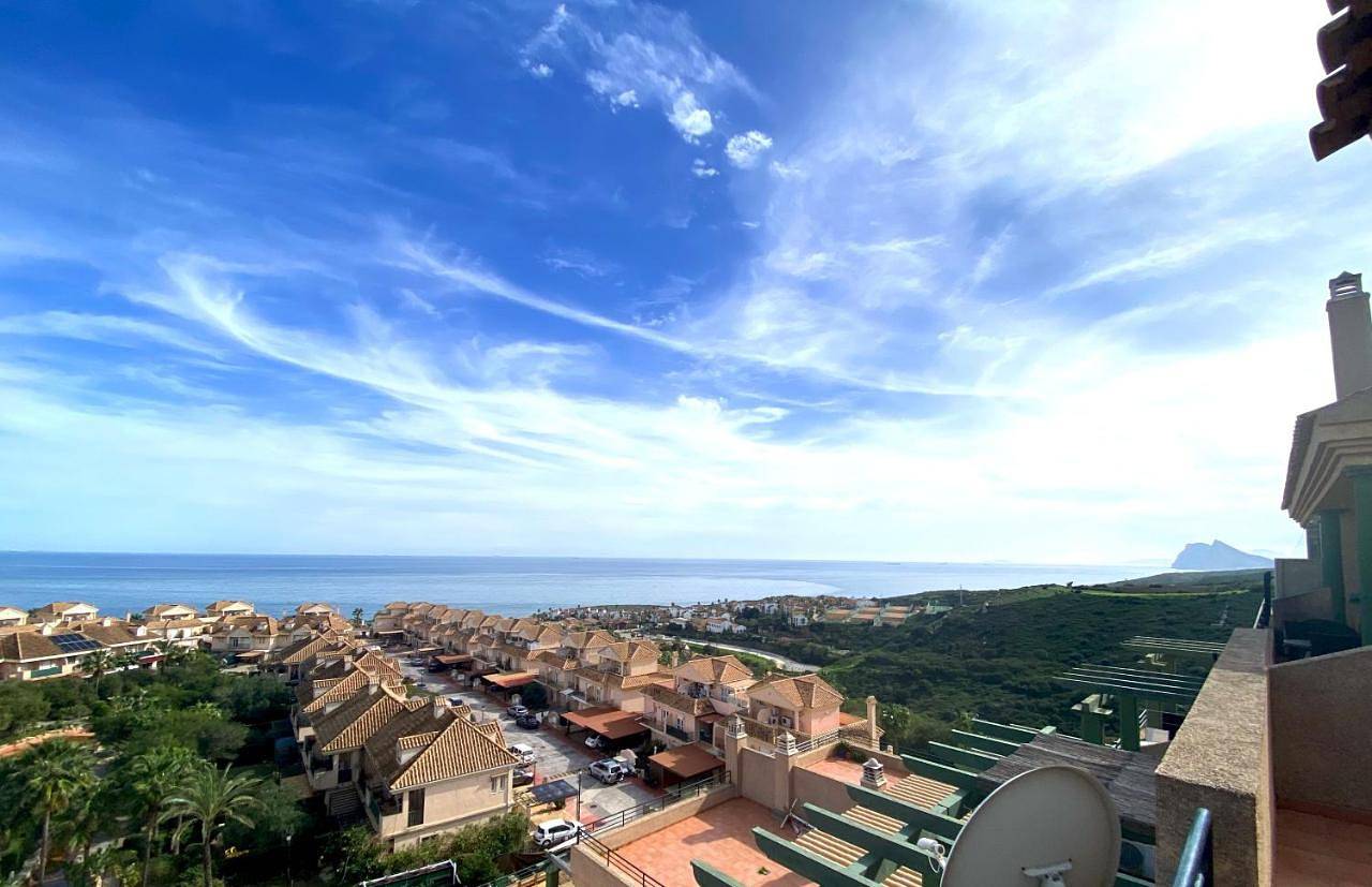 Apartamento entero, Bohemian Penthouse in Alcaidesa in Playa de La Alcaidesa, San Roque