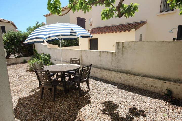 Gîte pour 4 personnes, avec jardin et terrasse dans Portiragnes Plage - 2