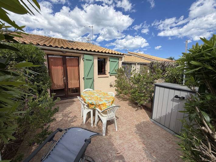 Ferienhaus für 4 Personen, mit Terrasse und Pool in Leucate